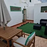 Lukite House