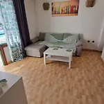 Lukite House Appartement Tías