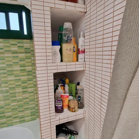 Apartment Lukite House Tias