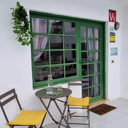 Lukite House Tías