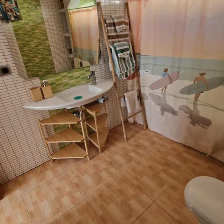 Lukite House ティアス