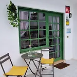 Lukite House Tías